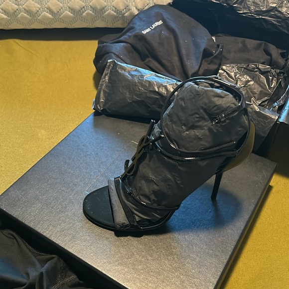 YSL Opyum Authentic - Picture 1 of 6